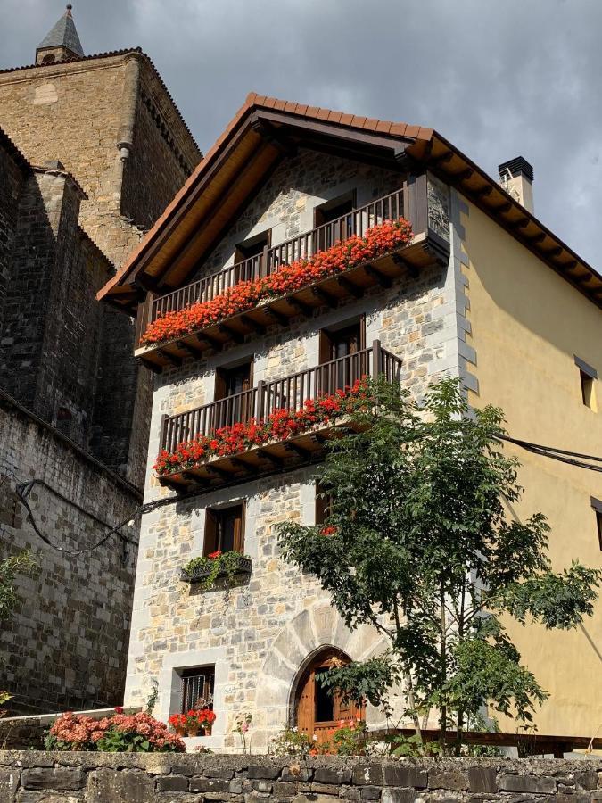 Casa Rural Elurkoia Isaba Dış mekan fotoğraf